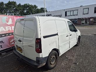 Peugeot Partner 120 1.6 BlueHDI 100 picture 3