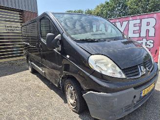 uszkodzony samochody ciężarowe Renault Trafic 2.0 dci t29 L1H1 Generique 2009/5