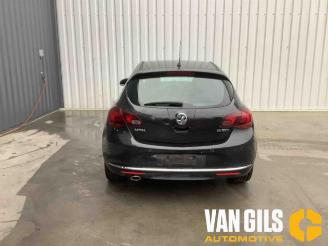 demontáž osobní automobily Opel Astra Astra Mk.6 GTC, Hatchback 3-drs, 2011 / 2015 2.0 CDTI 16V 165 2013/2