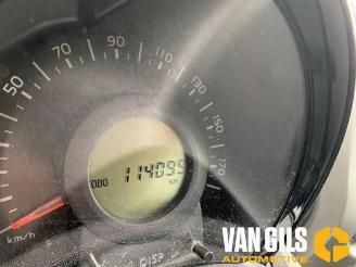 Peugeot 108 108, Hatchback, 2014 1.0 12V picture 9