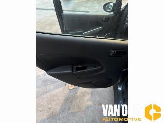 Mazda 2 2 (DE), Hatchback, 2007 / 2015 1.3 16V S-VT High Power picture 9