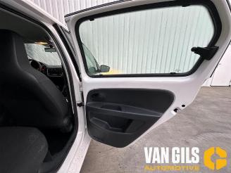 Volkswagen Up! Up! (121), Hatchback, 2011 1.0 12V 60 picture 16