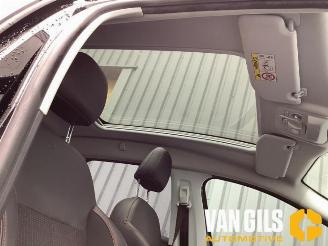 Peugeot 2008 2008 (CU), MPV, 2013 / 2019 1.2 12V e-THP PureTech 110 picture 26