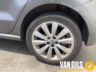 Volkswagen Polo Polo V (6R), Hatchback, 2009 / 2017 1.4 16V picture 9
