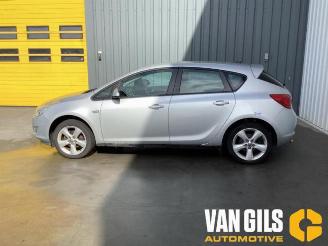 Opel Astra Astra J (PC6/PD6/PE6/PF6), Hatchback 5-drs, 2009 / 2015 1.4 Turbo 16V picture 8