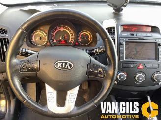 Kia Cee d Cee'd Sporty Wagon (EDF), Combi, 2007 / 2012 1.4 16V picture 16