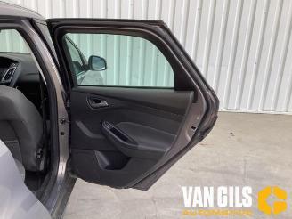 Ford Focus Focus 3 Wagon, Combi, 2010 / 2020 1.0 Ti-VCT EcoBoost 12V 125 picture 16