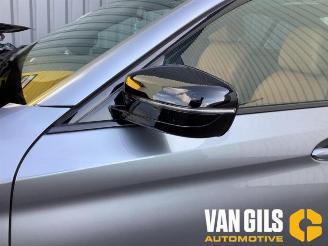 BMW 5-serie 5 serie (G30), Sedan, 2016 520i 2.0 TwinPower Turbo 16V picture 13