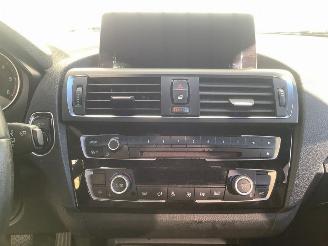 BMW 1-serie 116d 1.5 12V TwinPower picture 18