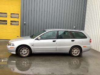 Volvo V-40 1.8 benzine, 122pk1.8 16V Combi/o  Benzine 1.783cc 90kW (122pk) FWD 1999-03/2004-06  B4184S2 picture 2