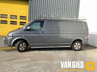 Vrakbiler auto Volkswagen Transporter Transporter T5, Van, 2003 / 2015 2.0 TDI DRF 2013/9