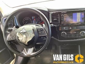 Mitsubishi Outlander Outlander (GF/GG), SUV, 2012 / 2022 2.0 16V 4x2 picture 18