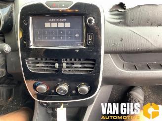 Renault Clio Clio IV Estate/Grandtour (7R), Combi 5-drs, 2012 / 2021 0.9 Energy TCE 90 12V picture 16