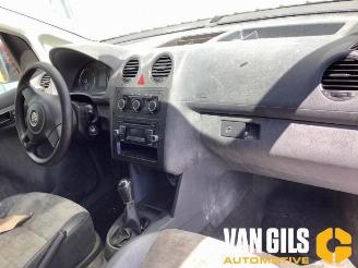 Volkswagen Caddy Caddy III (2KA,2KH,2CA,2CH), Van, 2004 / 2015 1.6 TDI 16V picture 10