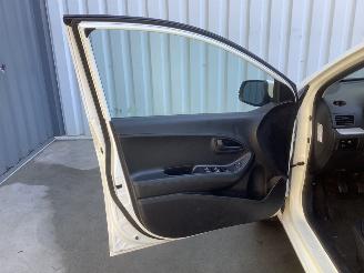 Kia Picanto 1.0 12V Hatchback  Benzine 998cc 51kW (69pk) picture 9