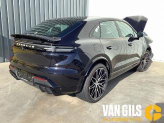 Uttjänta bilar auto Porsche Macan Macan (XA), SUV, 2024 4 100 kWh 2026/7
