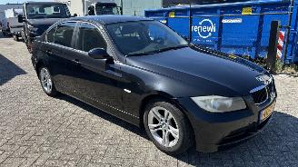 Unfallwagen BMW 3-serie 318I 2007/1