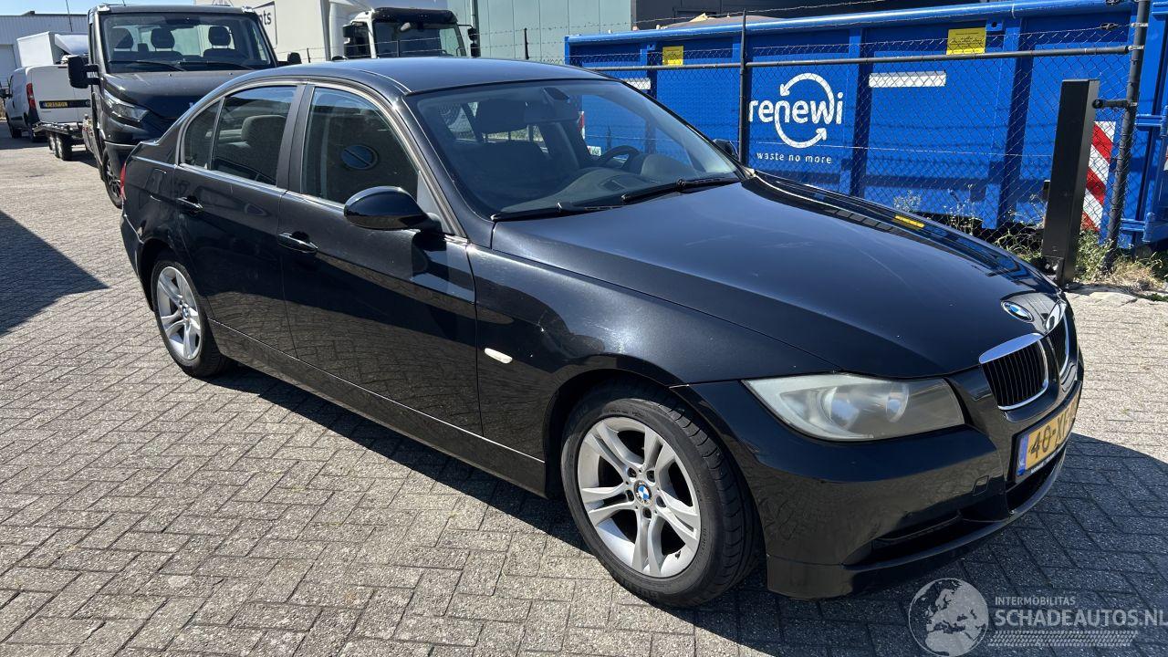 BMW 3-serie 318I