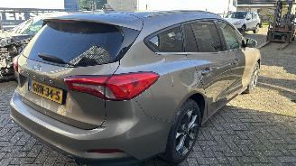 Ford Focus 1.5 ECO Blue ST Line Business picture 6