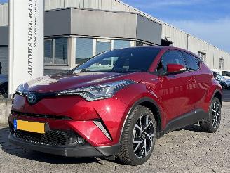 Voiture accidenté Toyota CH-R 1.8 Hybrid Business Intro 2019/6