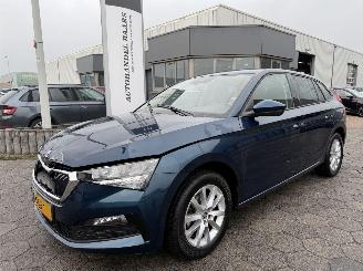 Damaged car Skoda Scala 1.0 TSI Ambition 2021/2