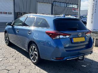 Auto incidentate Toyota Auris Touring Sports 1.2T Dynamic 2016/2