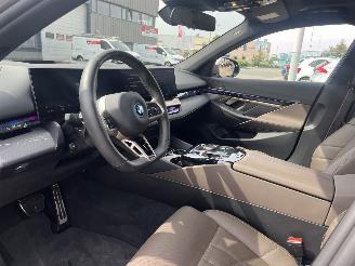 BMW i5 Touring M 40 84 kWh 340 PK picture 7