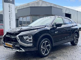 Auto incidentate Mitsubishi Eclipse Cross 2.4 PHEV Intense+ 2024/9