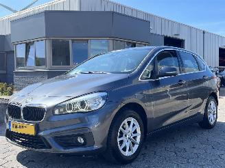 Auto incidentate BMW 2-serie Active Tourer 216i Centennial Executive 2016/10