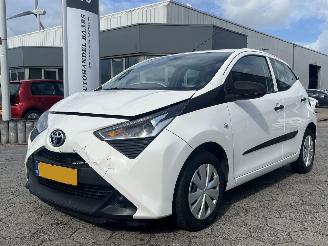 skadebil auto Toyota Aygo 1.0 VVT-i x-fun 2019/8