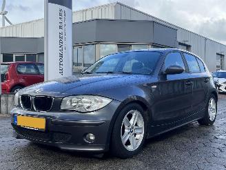 Schadeauto BMW 1-serie 116i High Executive 2005/10
