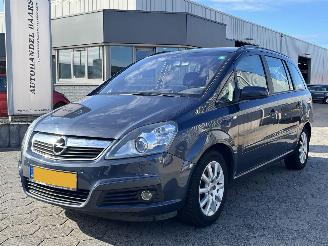 skadebil auto Opel Zafira 1.8 Temptation 2007/6