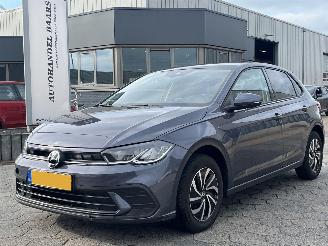 krockskadad bil auto Volkswagen Polo 1.0 TSI Life Edition AUTOMAAT 2024/12