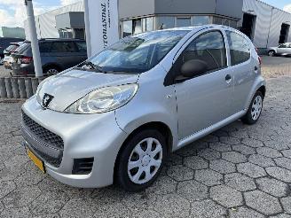 krockskadad bil auto Peugeot 107 1.0-12V XR 2011/8