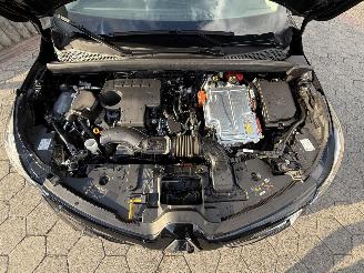 Renault Captur E-TECH HYBRID picture 7