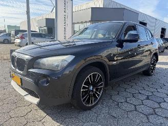 Vaurioauto  passenger cars BMW X1 sDrive20i Business 2011/10
