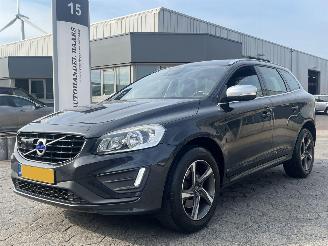 Unfallwagen Volvo Xc-60 2.0 T5 FWD R-Design AUTOMAAT 2015/8