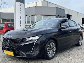 damaged passenger cars Peugeot 308 1.2 PureTech Active Pack Business 2022/1