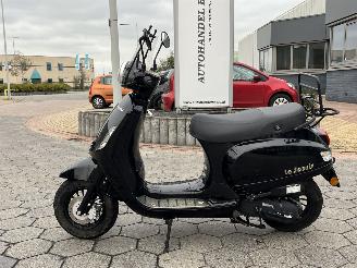 damaged scooters La Souris  Sourini 2022/3