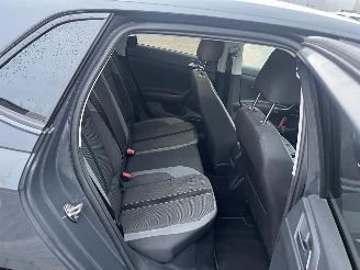 Volkswagen Polo 1.0 TSI Highline picture 11