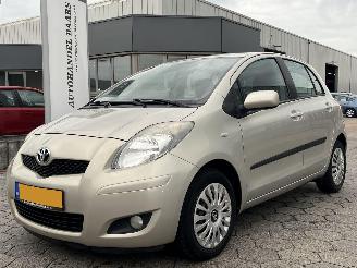 škoda osobní automobily Toyota Yaris 1.3 VVTi Aspiration AUTOMAAT 2010/6