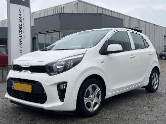 Vaurioauto  passenger cars Kia Picanto 1.0 DPi ComfortLine 2022/2