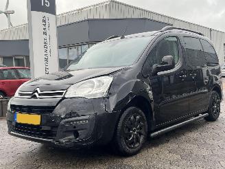 Vaurioauto  passenger cars Citroën Berlingo 1.2 PureTech XTR 2017/12