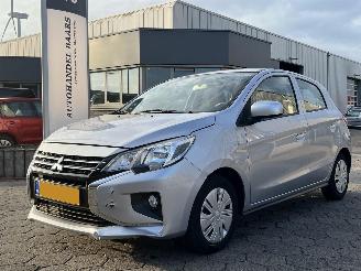 krockskadad bil auto Mitsubishi Space-star 1.2 Cool+ 2021/11