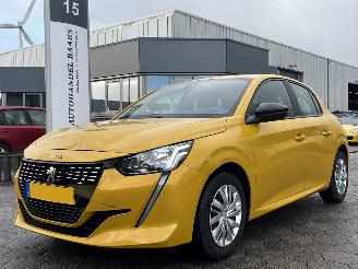 Damaged car Peugeot 208 1.2 PureTech Active 2022/7
