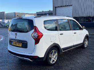 Dacia Lodgy 1.3 TCe Stepway 5p picture 4