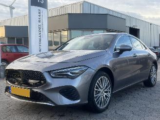 uszkodzony samochody osobowe Mercedes Cla-klasse 250 e Luxury Line 2023/9