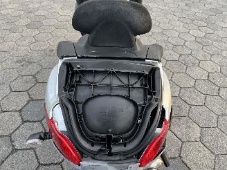 Piaggio  400 LT MP3 picture 9