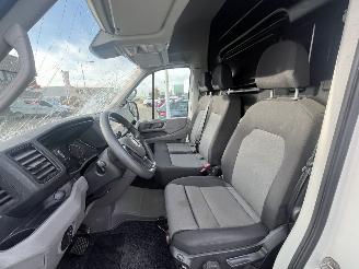 Volkswagen Crafter 35 2.0 TDI L3H3 Highline 177PK AUTOMAAT picture 21