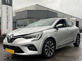  Renault Clio 1.0 TCe Initiale Paris AUTOMAAT 2021/1